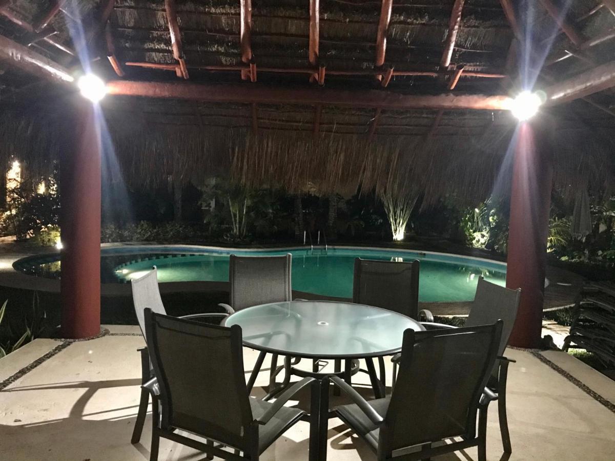 Villa Ikal Playa del Carmen Bagian luar foto
